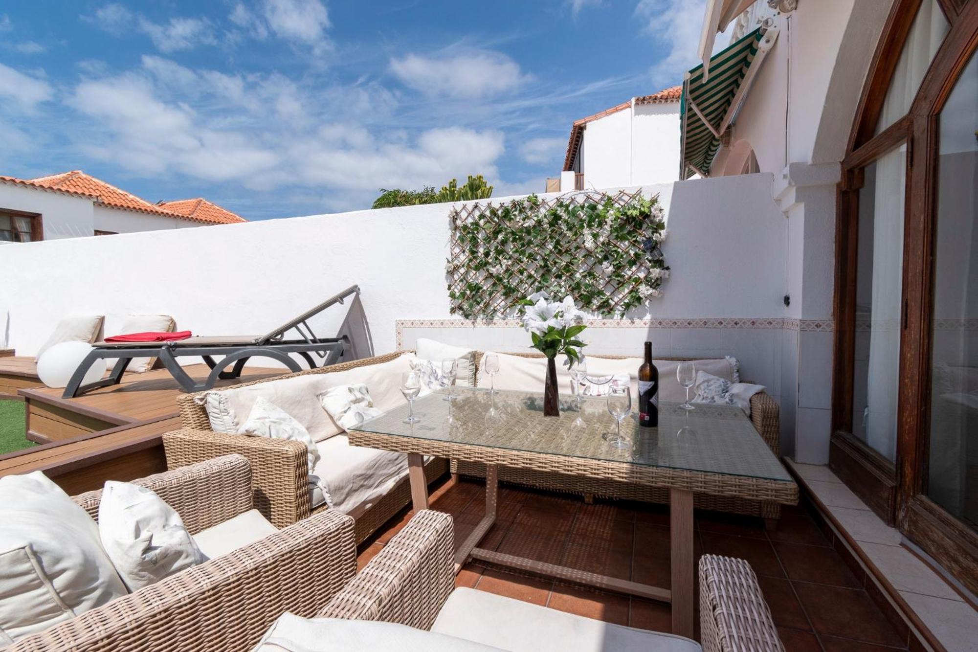 Villa Tricia 6 Bedroom Las Americas Playa de las Americas  Eksteriør bilde
