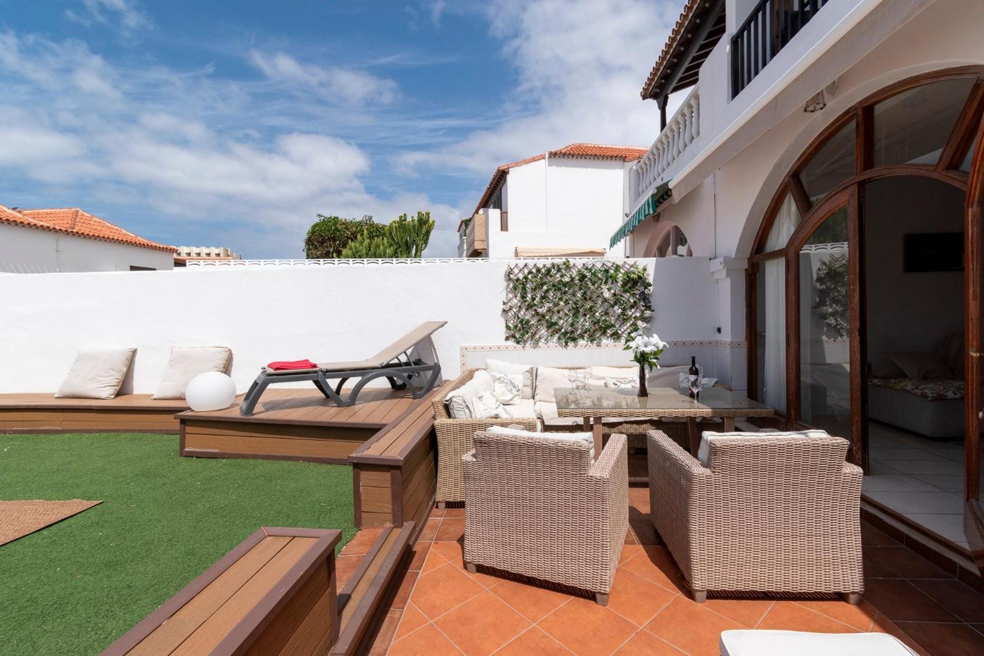 Villa Tricia 6 Bedroom Las Americas Playa de las Americas  Eksteriør bilde