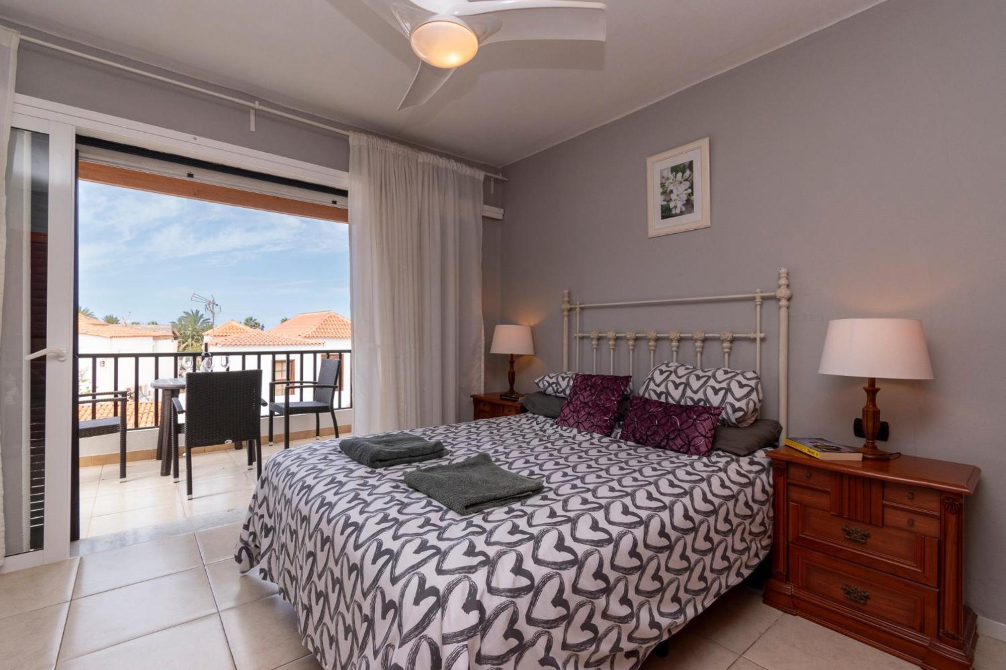 Villa Tricia 6 Bedroom Las Americas Playa de las Americas  Eksteriør bilde